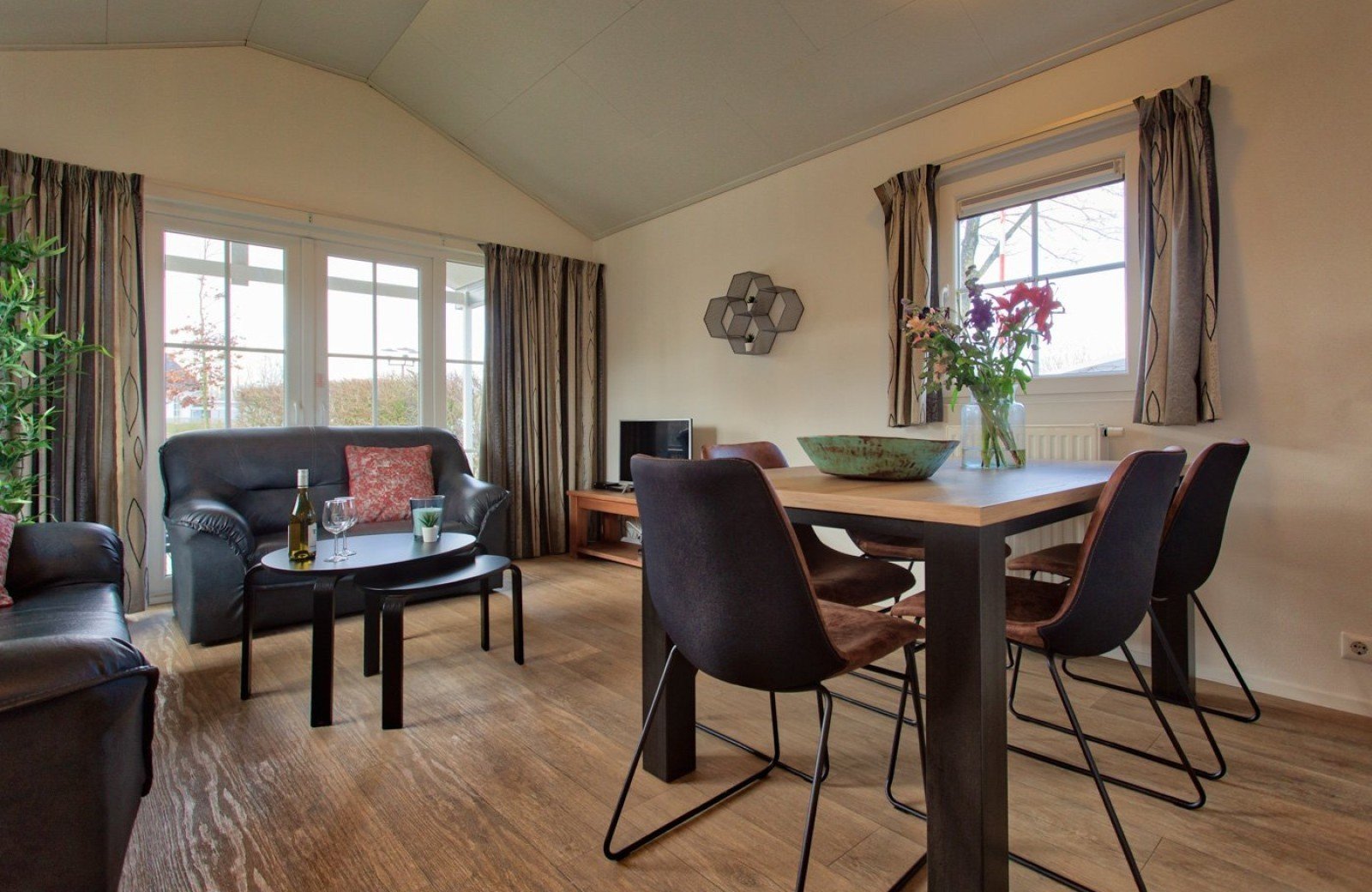 Img0438aurorahdr2018 edit