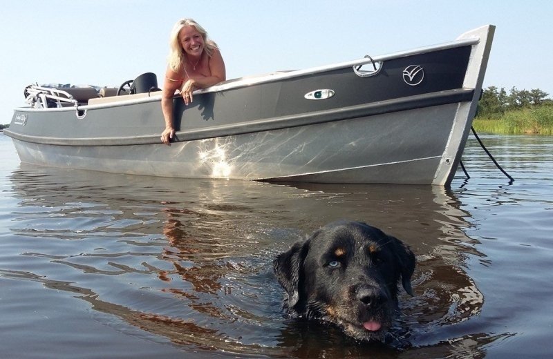 Elektroboot- und Kanuverleih De Veerstal